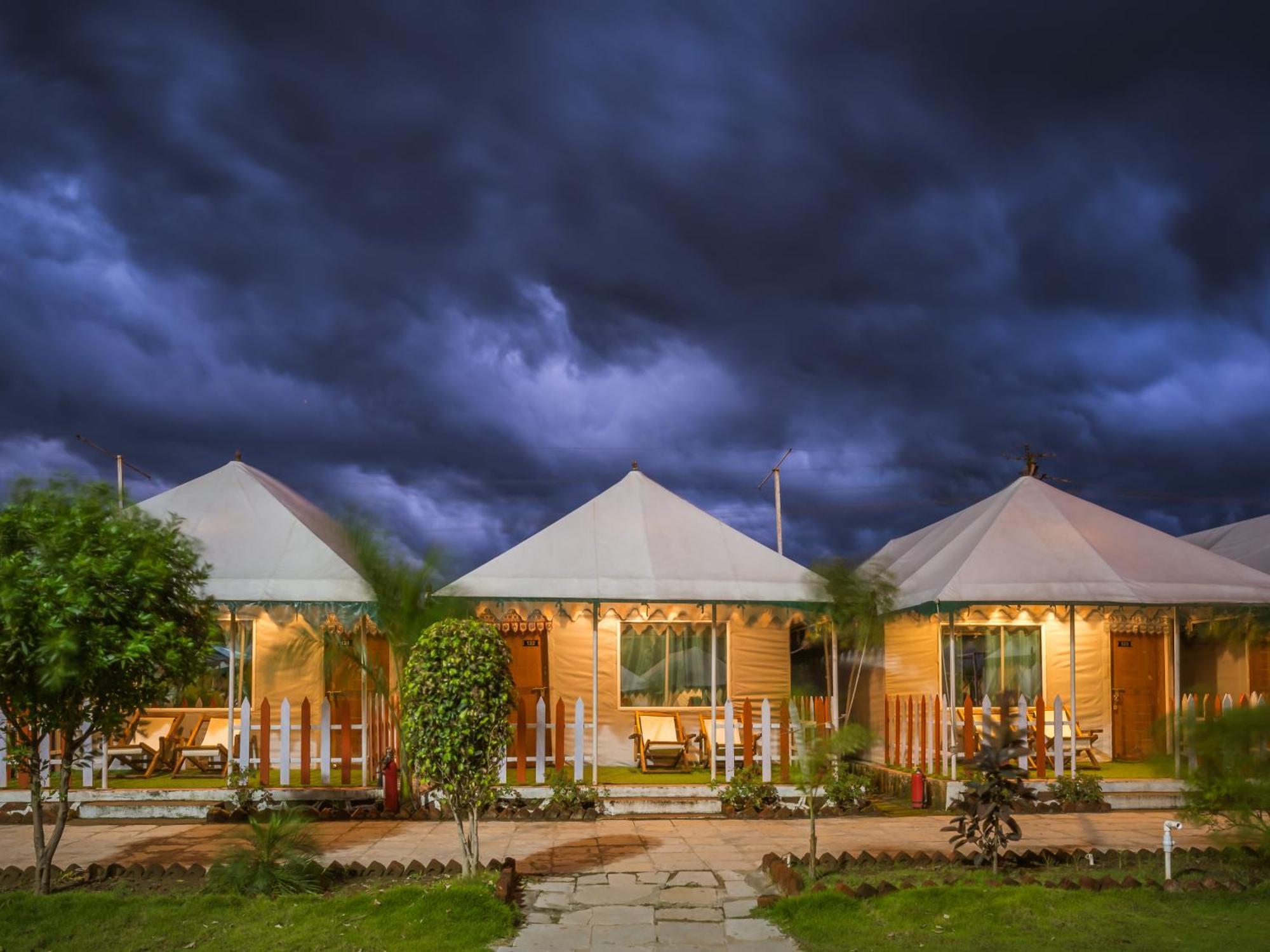 The Royal Heritage Tent Resort- Statue Of Unity Kevadia المظهر الخارجي الصورة